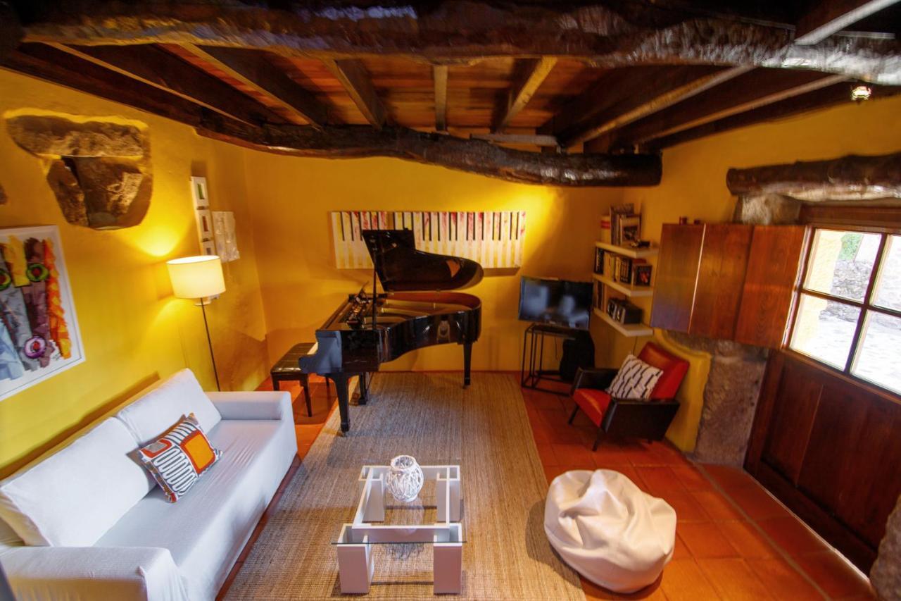 Casa Do Piano Guest House Longos ภายนอก รูปภาพ